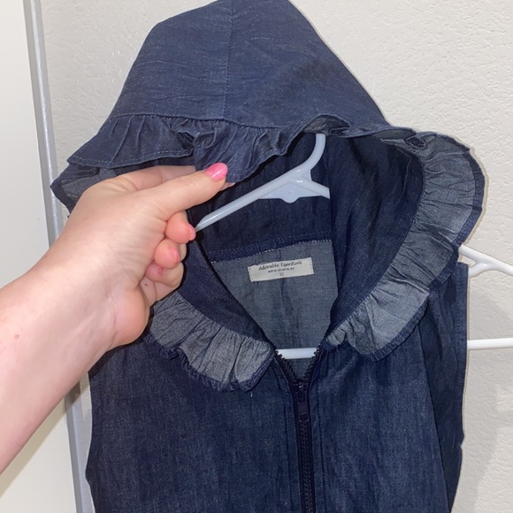 New Adorable Essentials Size 10 Ruffle Jean Denim Vest NWT like Sew Sassy Teen - Picture 3 of 8